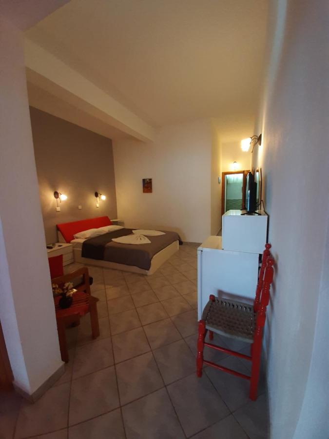 Paraga Rooms Пефкари Экстерьер фото