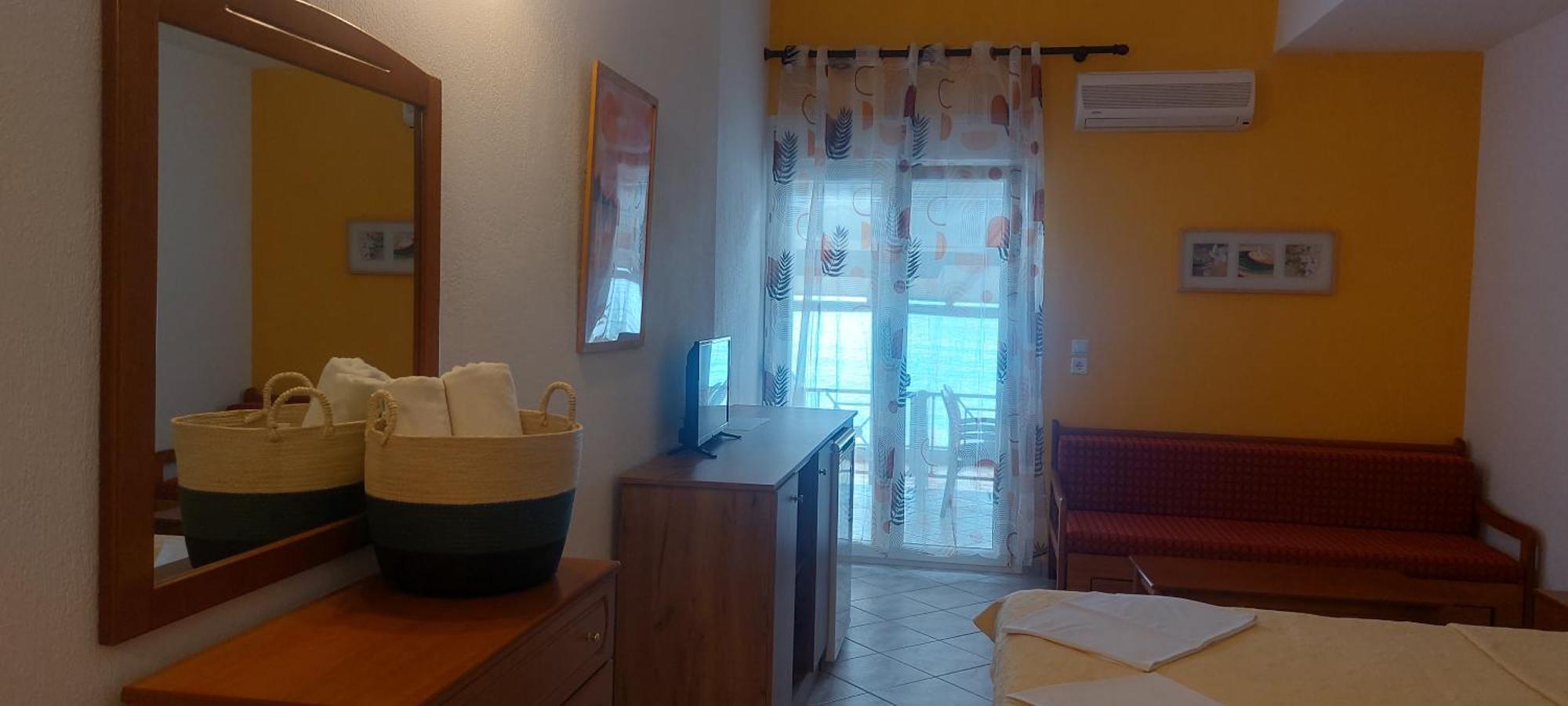 Paraga Rooms Пефкари Экстерьер фото